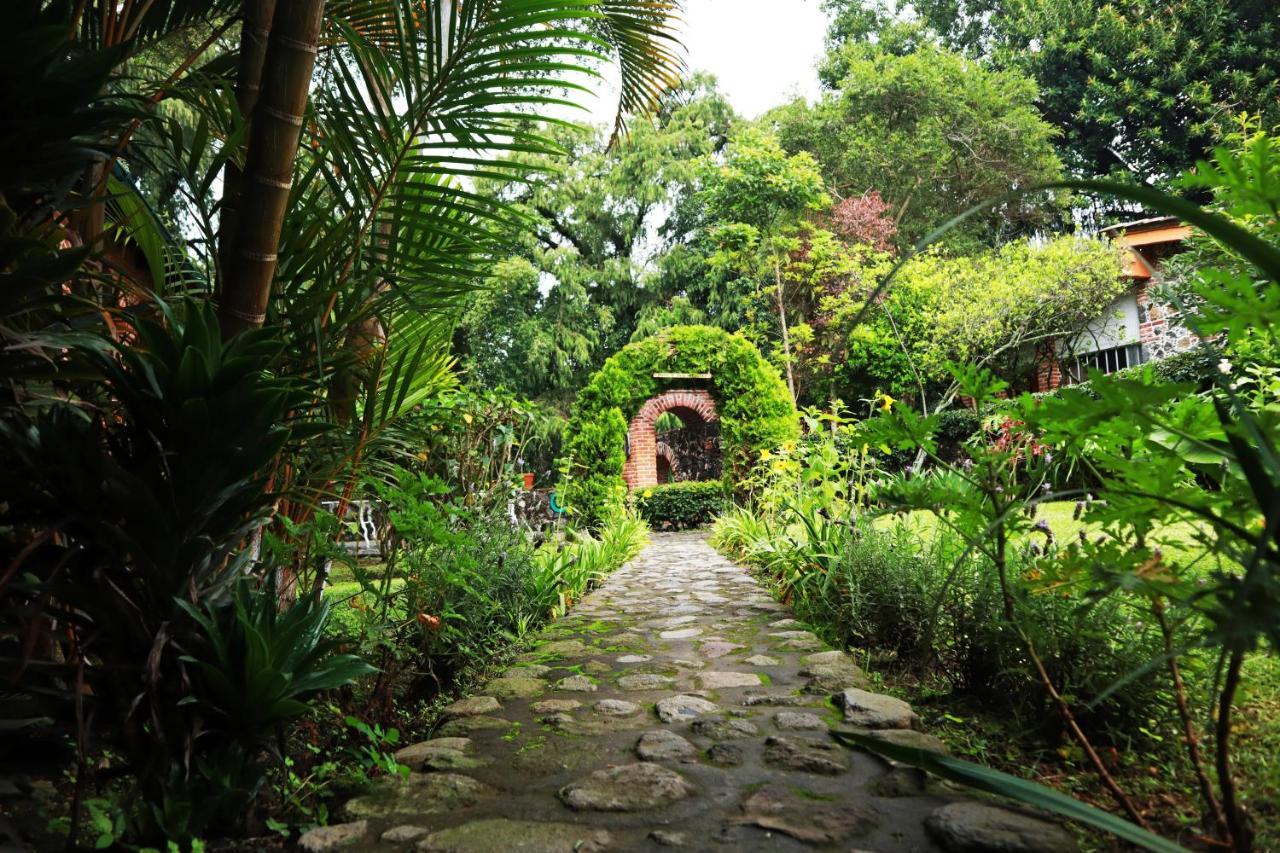 Hotel La Posada Del Valle (Adults Only) Tepoztlan Exterior photo