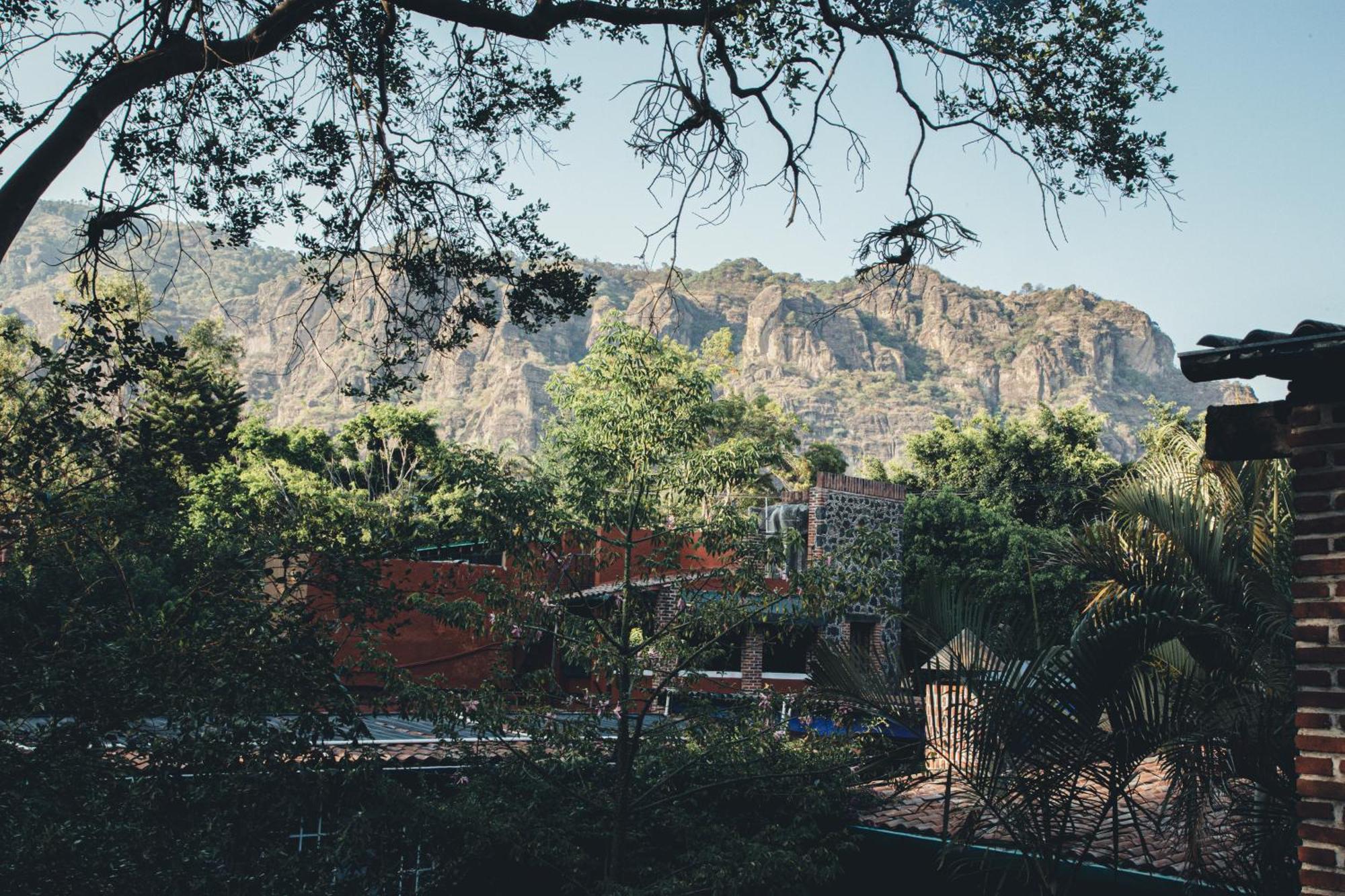 Hotel La Posada Del Valle (Adults Only) Tepoztlan Exterior photo