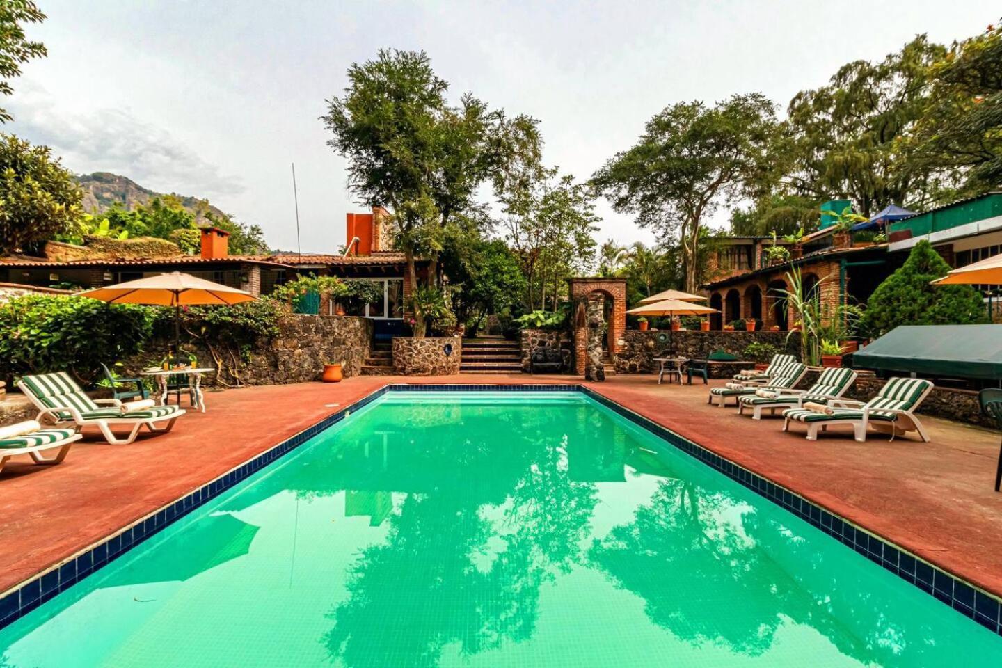 Hotel La Posada Del Valle (Adults Only) Tepoztlan Exterior photo