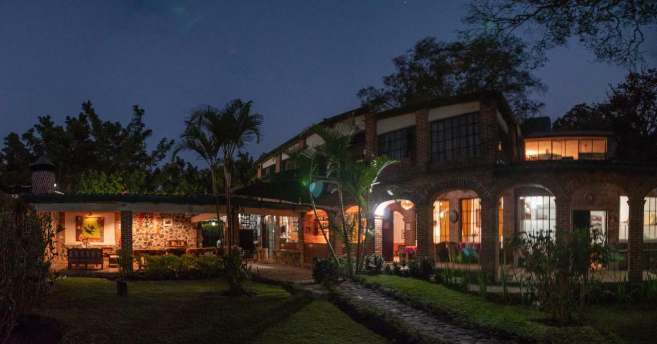 Hotel La Posada Del Valle (Adults Only) Tepoztlan Exterior photo