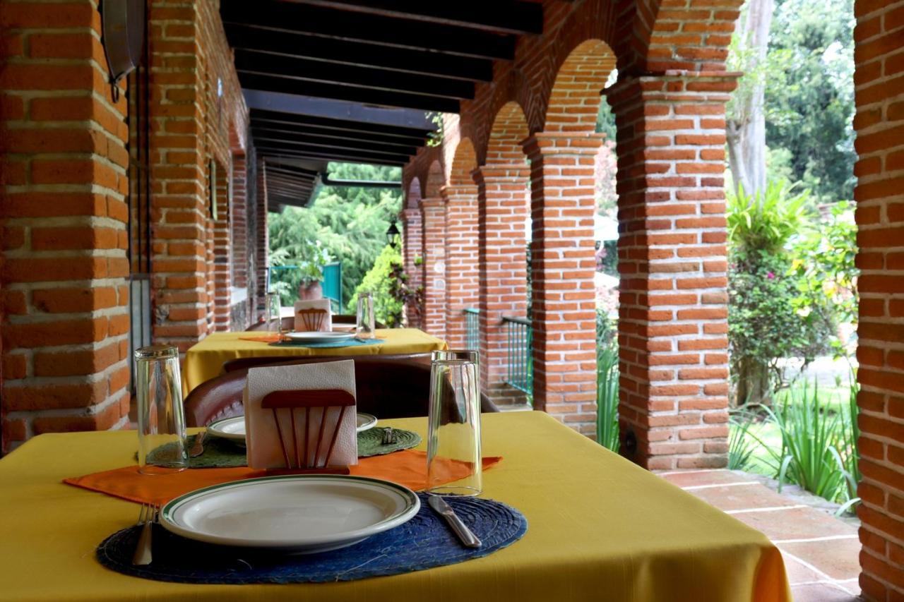 Hotel La Posada Del Valle (Adults Only) Tepoztlan Exterior photo